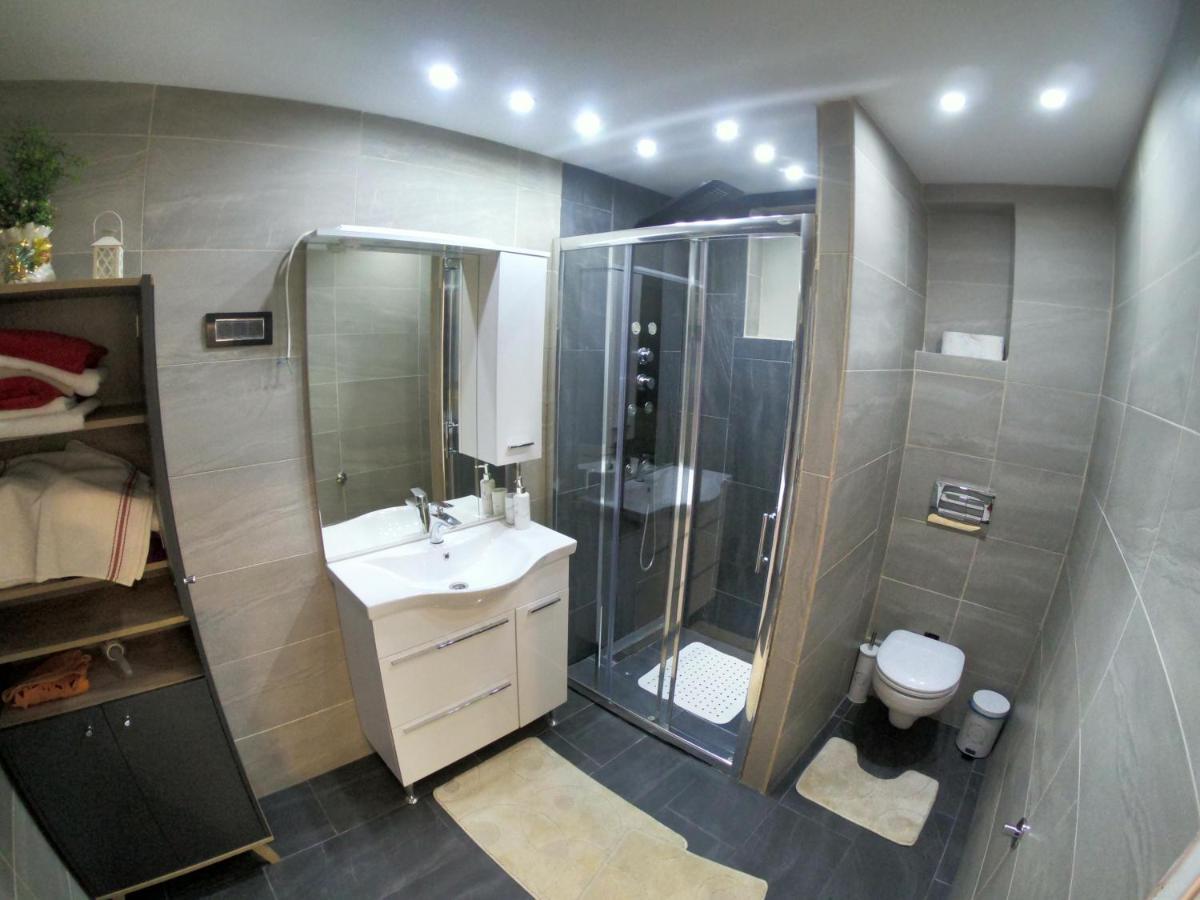 Apartmani Majetic Omisalj Luaran gambar