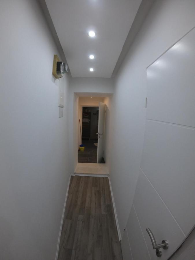 Apartmani Majetic Omisalj Luaran gambar
